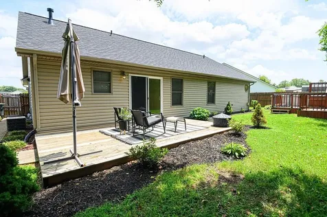102 Goldfinch Drive Owensboro KY 42301-0255