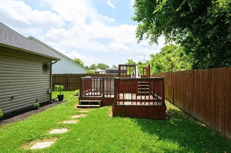 102 Goldfinch Drive Owensboro KY 42301-0255