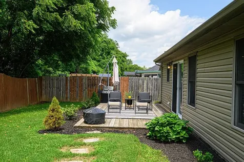 102 Goldfinch Drive Owensboro KY 42301-0255