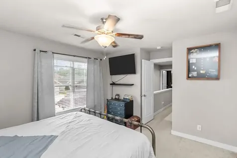 6452 Autumn Valley Trace Utica KY 42376