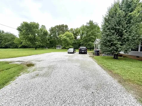 1054 Aetnaville Road Reynolds Station KY 42368