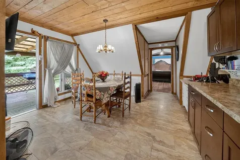 575 Hilldale Road Lewisport KY 42351