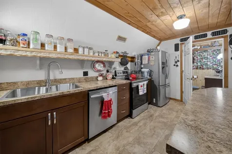 575 Hilldale Road Lewisport KY 42351