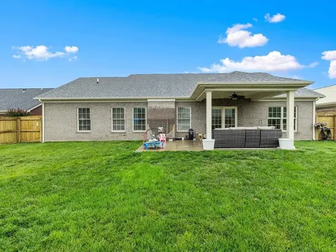 1802 Wellshurst Drive Owensboro KY 42301