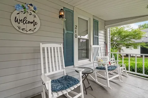210 W 6th Street Calhoun KY 42327