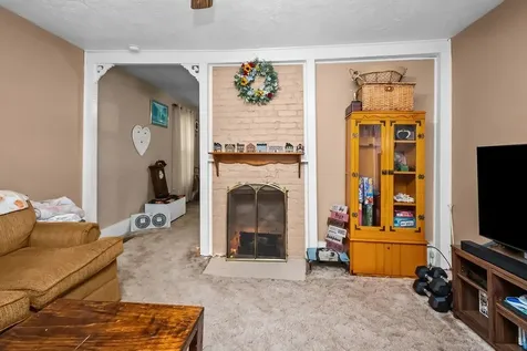 210 W 6th Street Calhoun KY 42327
