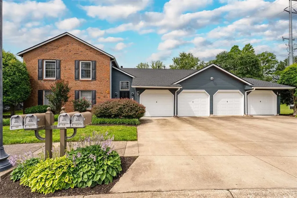 6 Quail Ridge Ct., Unit D Owensboro KY 42303