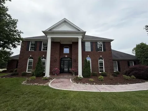 4249 Lake Forest Drive Owensboro KY 42303