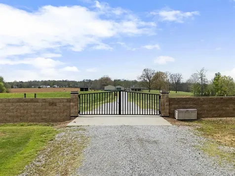 50 Jackson Lane Beaver Dam KY 42320