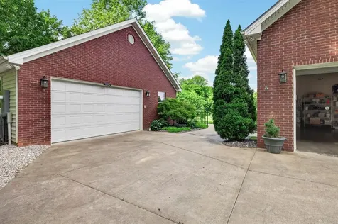 4615 Harbor Hills Trace Owensboro KY 42301