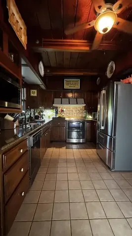 11070 Fields Road S Utica KY 42376