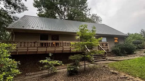 11070 Fields Road S Utica KY 42376