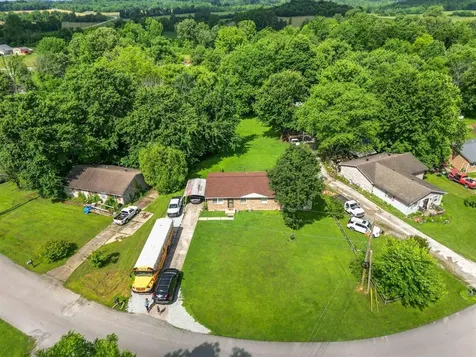 133 Countryside Drive Centertown KY 42328