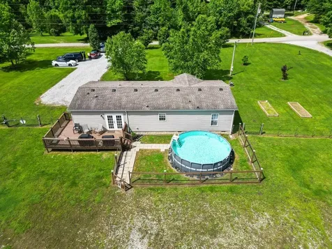 38 Stacey Lane Hartford KY 42347
