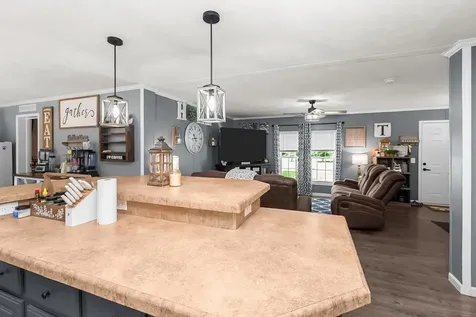 38 Stacey Lane Hartford KY 42347