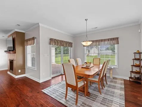 130 Oak Tree Lane Calhoun KY 42327