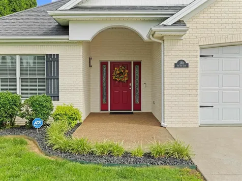 130 Oak Tree Lane Calhoun KY 42327