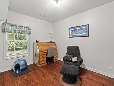 130 Oak Tree Lane Calhoun KY 42327