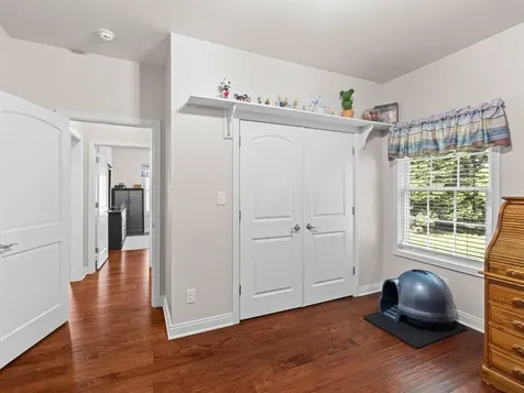 130 Oak Tree Lane Calhoun KY 42327