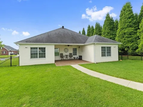 130 Oak Tree Lane Calhoun KY 42327
