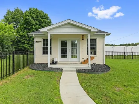 130 Oak Tree Lane Calhoun KY 42327