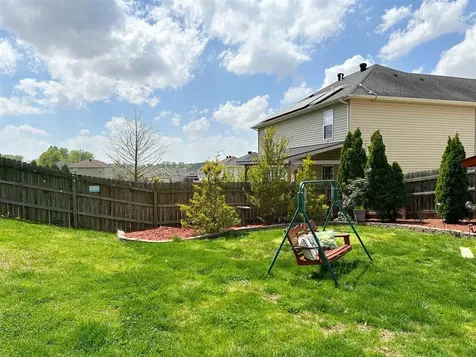 2339 Blossom Court Utica KY 42376