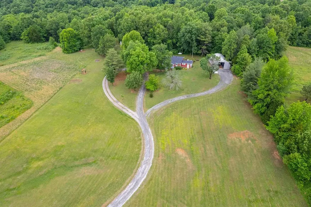 6215 Hwy 54 E Fordsville KY 42343