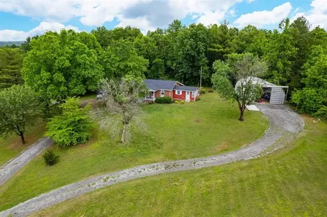 6215 Hwy 54 E Fordsville KY 42343