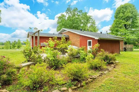 6215 Hwy 54 E Fordsville KY 42343