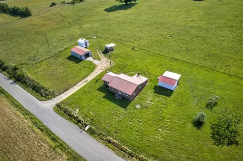 809 Mt Vernon Road Hartford KY 42347