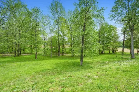 14 Big Oak Circle Calhoun KY 42327