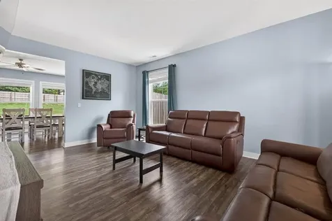 2324 Meadowhill Lane Utica KY 42376