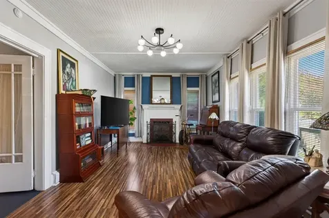 134 S Seminary Street Madisonville KY 42431