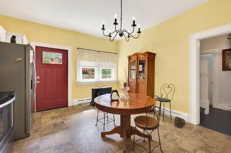 134 S Seminary Street Madisonville KY 42431