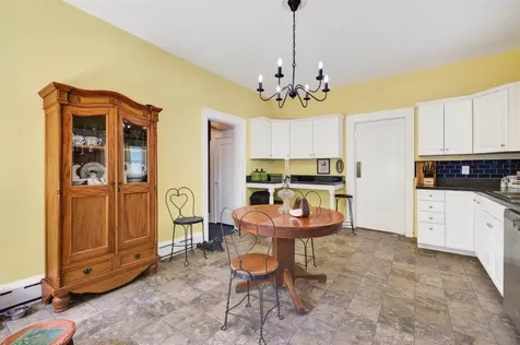 134 S Seminary Street Madisonville KY 42431