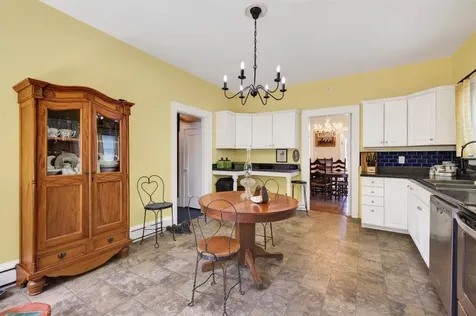 134 S Seminary Street Madisonville KY 42431