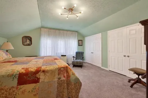 134 S Seminary Street Madisonville KY 42431