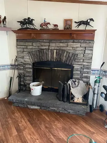2945 Moseley Road Utica KY 42347