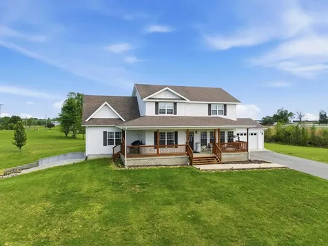 35 Paxton Circle Hartford KY 42347