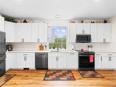 35 Paxton Circle Hartford KY 42347