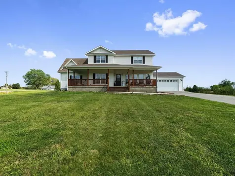 35 Paxton Circle Hartford KY 42347