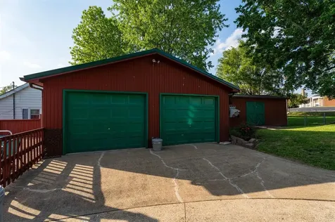 133 W Walnut Street Hartford KY 42347