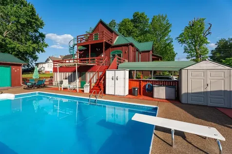 133 W Walnut Street Hartford KY 42347