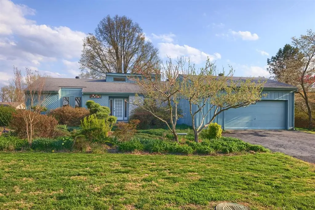 1515 Riverview Drive Lewisport KY 42351