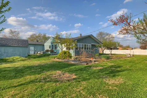 1515 Riverview Drive Lewisport KY 42351