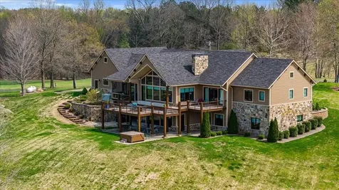 30 Bass Court Whitesville KY 42378