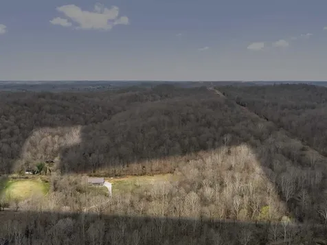 290 Railroad Bed Road Fordsville KY 42343