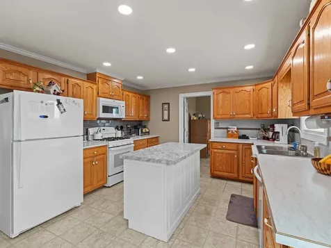 207 Askin Road Fordsville KY 42343