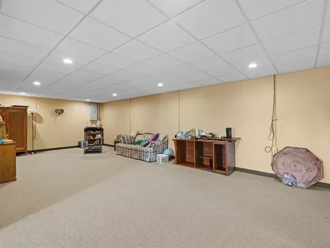 207 Askin Road Fordsville KY 42343