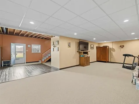 207 Askin Road Fordsville KY 42343
